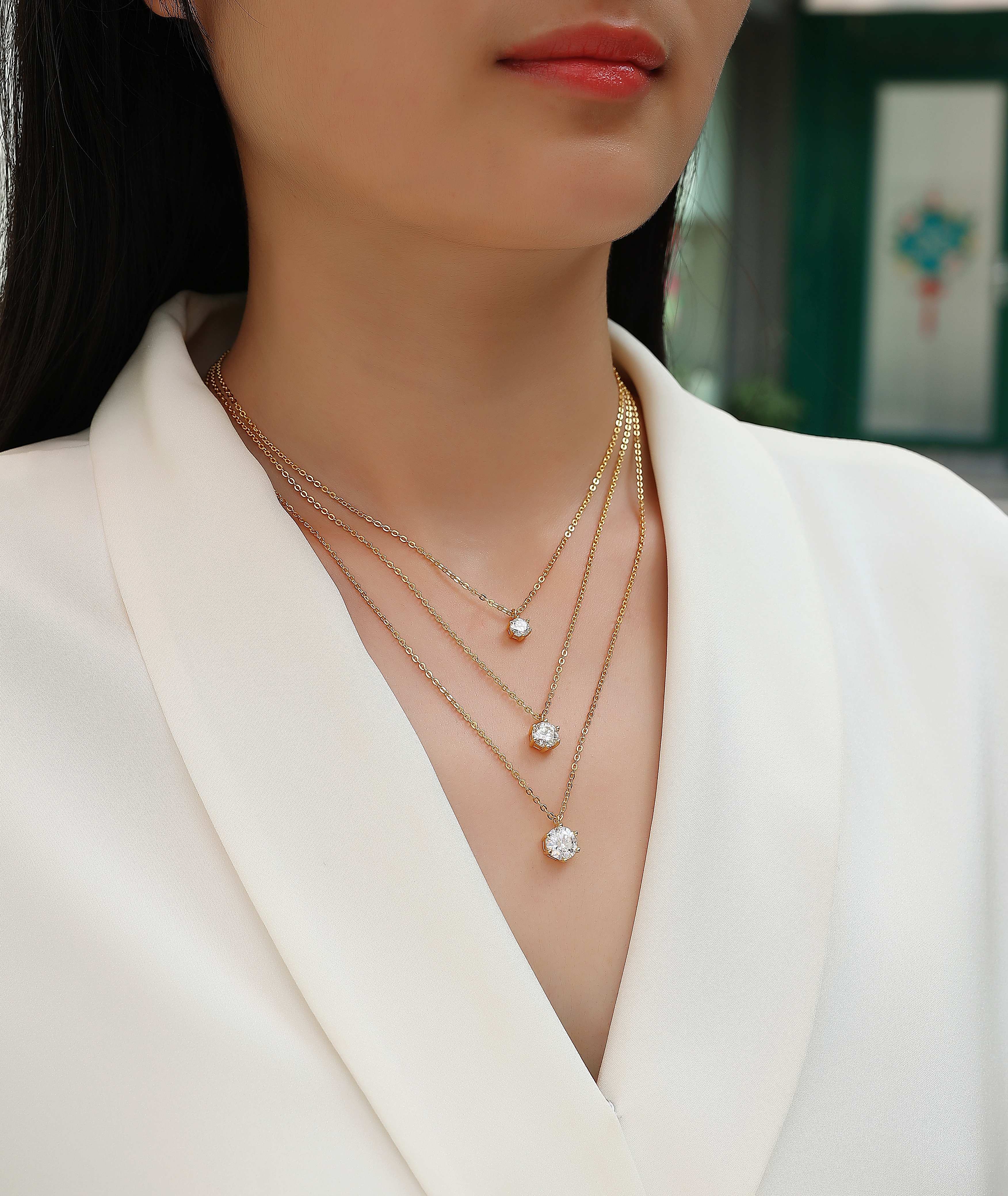 2-carat Luxury Fashion Minimalist Trend Jewelry Silver Pendant Necklace With Top-quality Moissanite, S925 Silver Electroplated With Gold