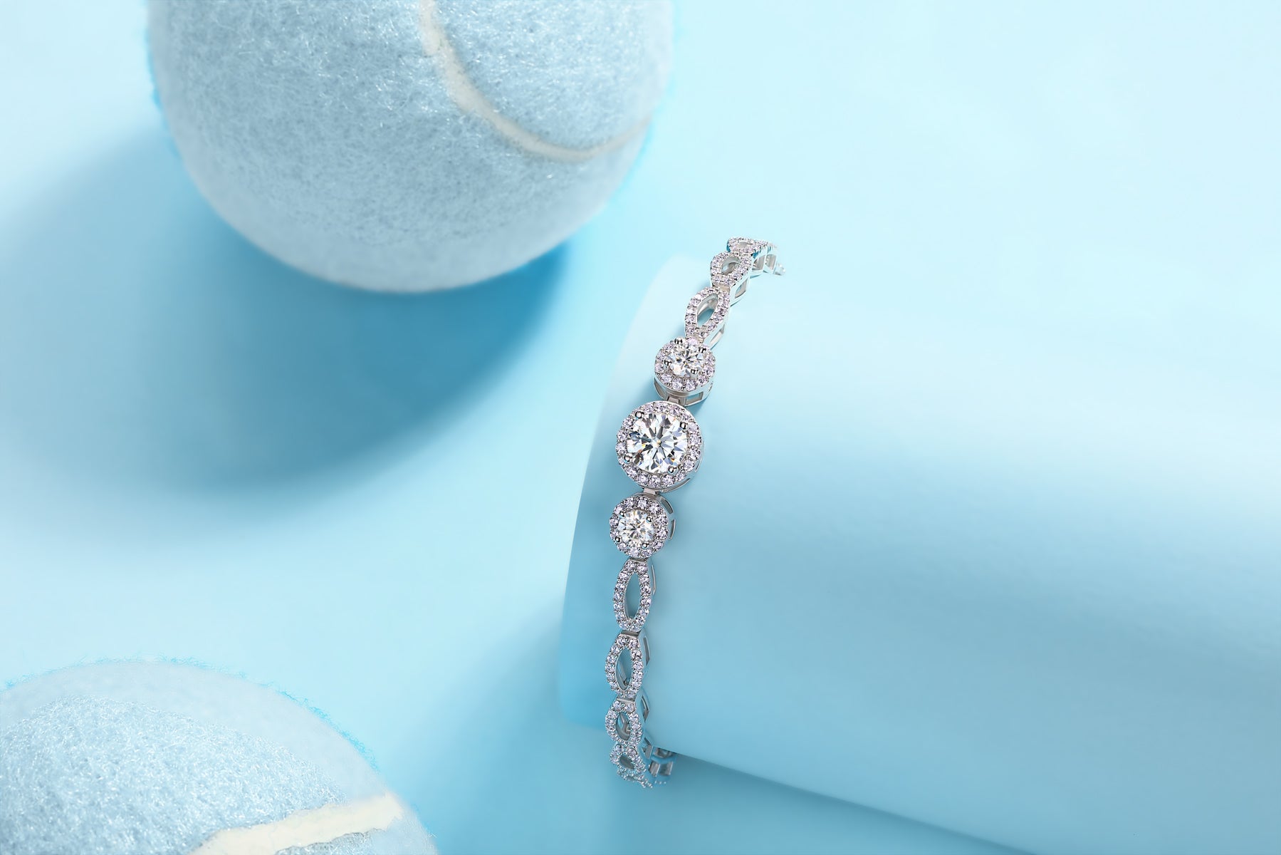 1-carat Luxury And Fashionable Light Luxury Trend Jewelry Silver Bracelet Set With Top-quality Moissanite, S925 Silver Electroplated Platinum